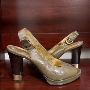 Coach Women's Gold and Brown Slingback Heels